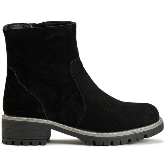 SEVEN7 FOOTWEAR Bestie Ankle Boot black onyx women’s size 9 new w tags - Picture 1 of 9